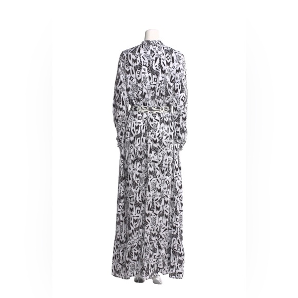 Giraffe Print Maxi Dress - Picture 4 of 5